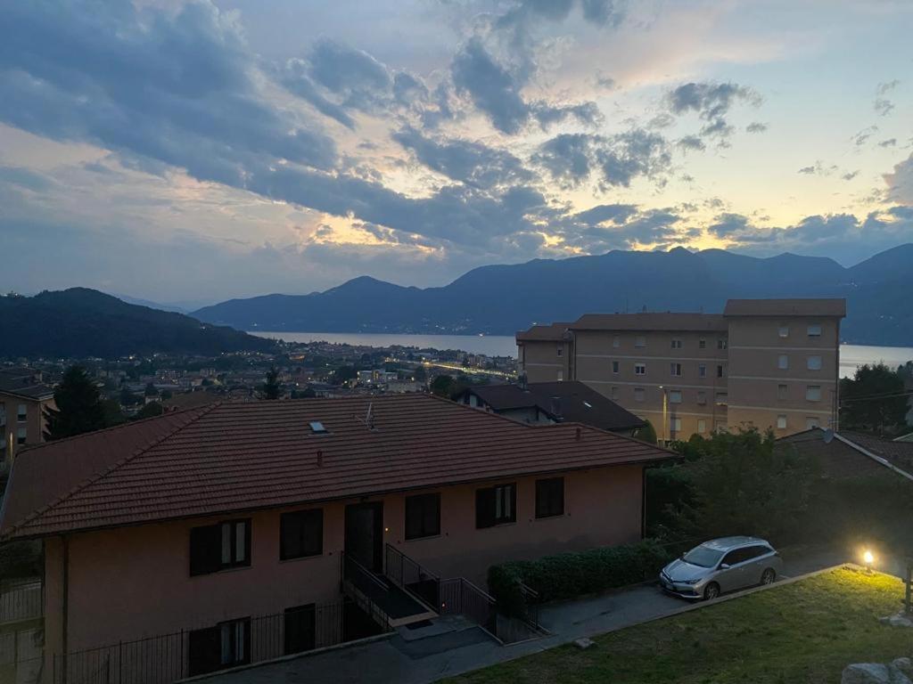 Hygge Holiday House Luino Exterior foto
